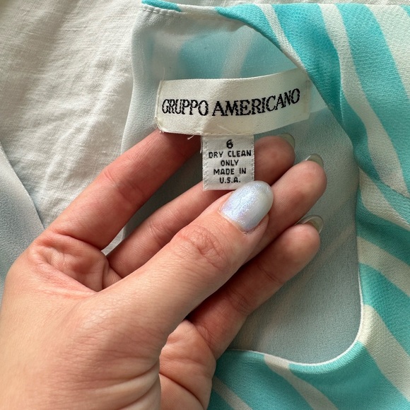 Abstract Mini Dress - Picture 3 of 3